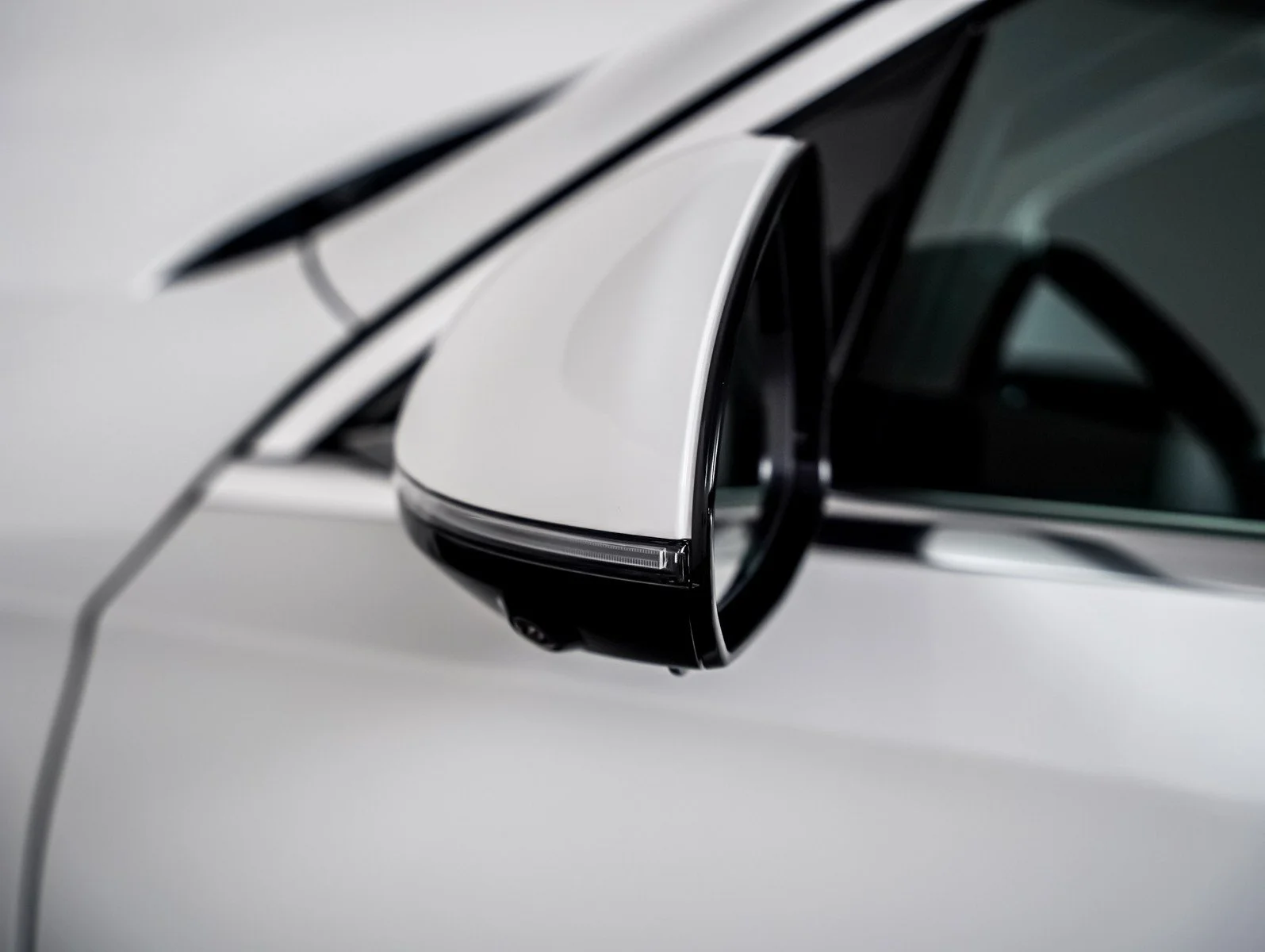 New 2027 Polar White Mercedes-Benz AMG® E 53 Hybrid image 25