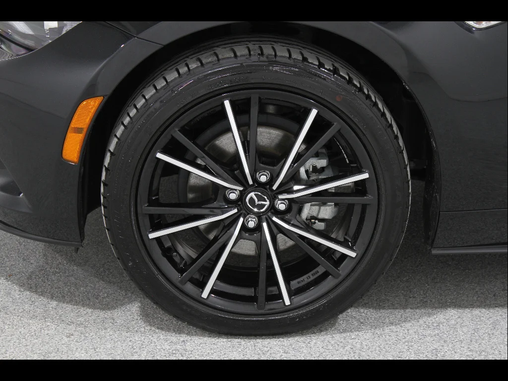 Certified Used 2025 Jet Black Mica Mazda Grand Touring image 22
