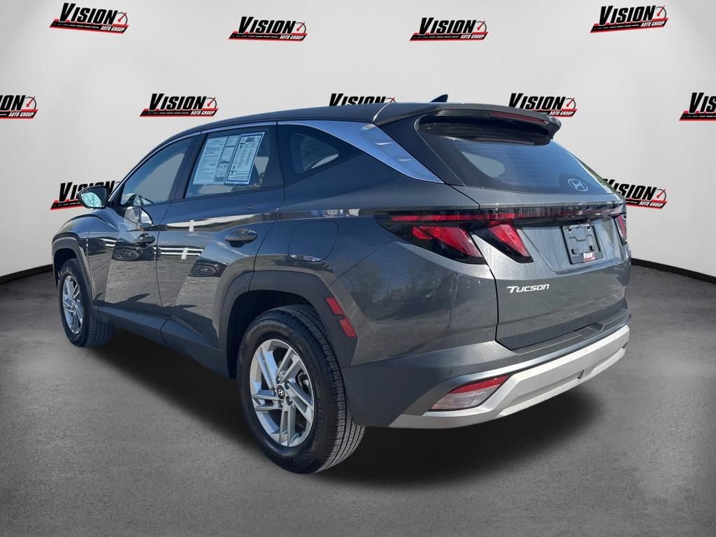 Used 2026 Gray Hyundai SE image 7