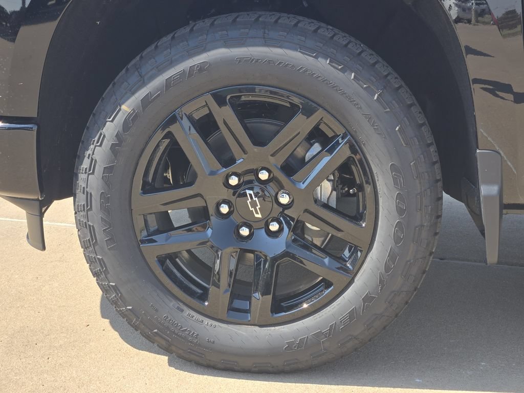 2026 Chevrolet Silverado 1500 Custom - Photo 9