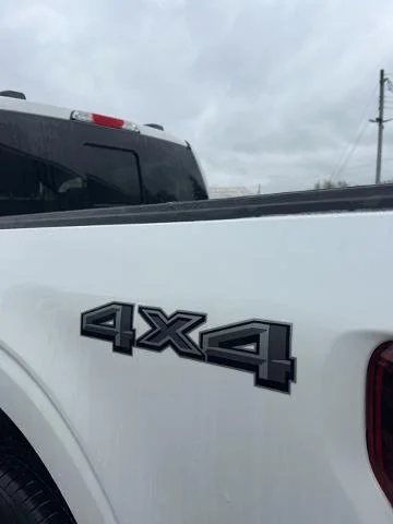 New 2026 Star White Metallic Tri-Coat Ford Lariat® image 91
