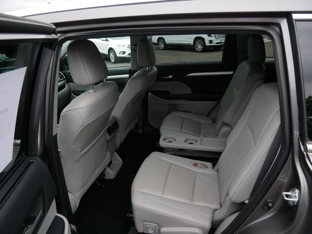 Certified Used 2019 Gray Toyota XLE image 11