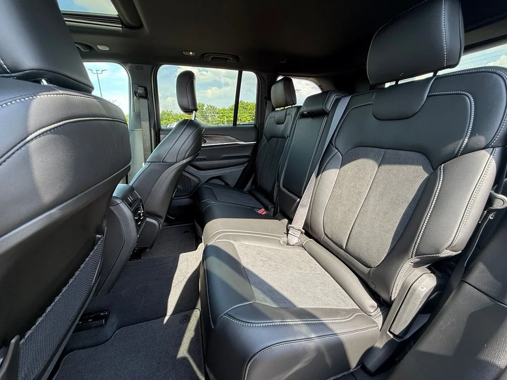 Used 2026 Black Jeep Altitude image 25