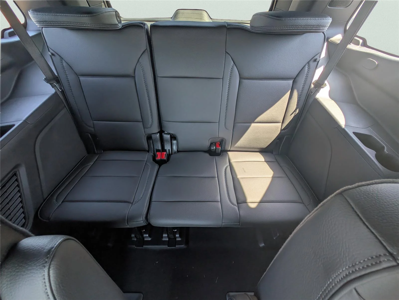 New 2026 Sterling Metallic GMC Denali image 23