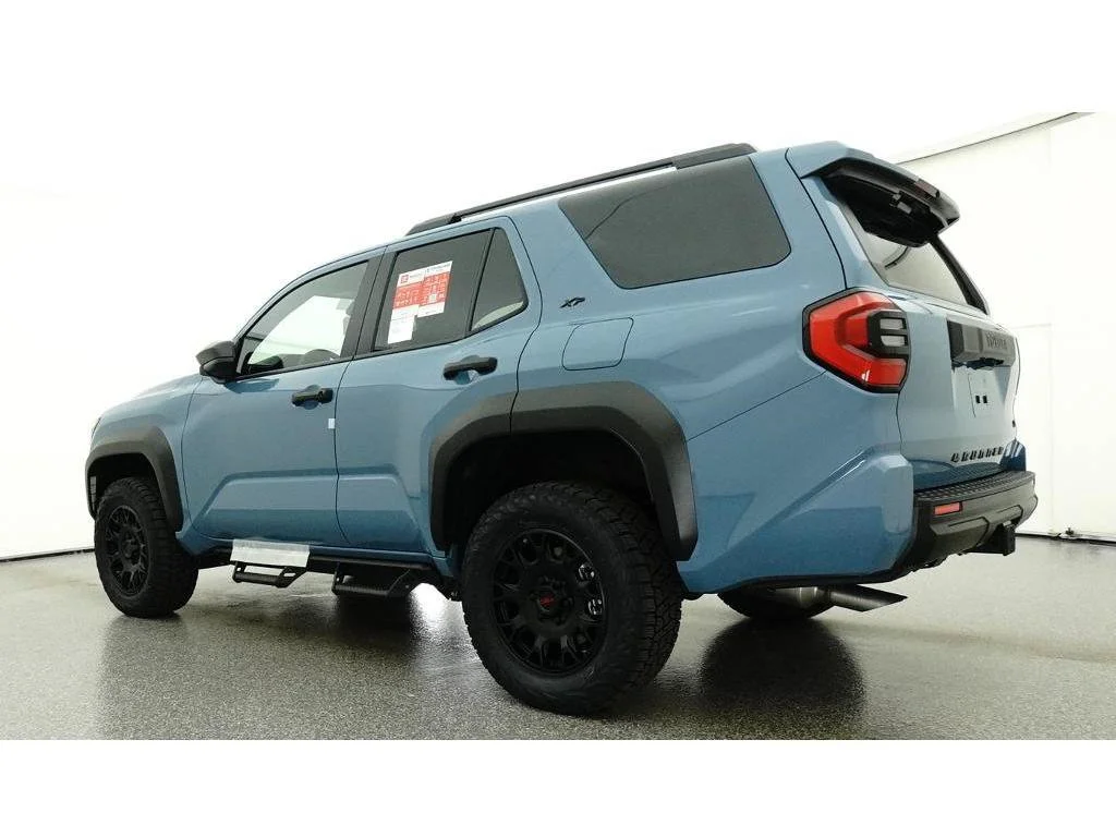 New 2026 Blue Toyota SR5 image 28