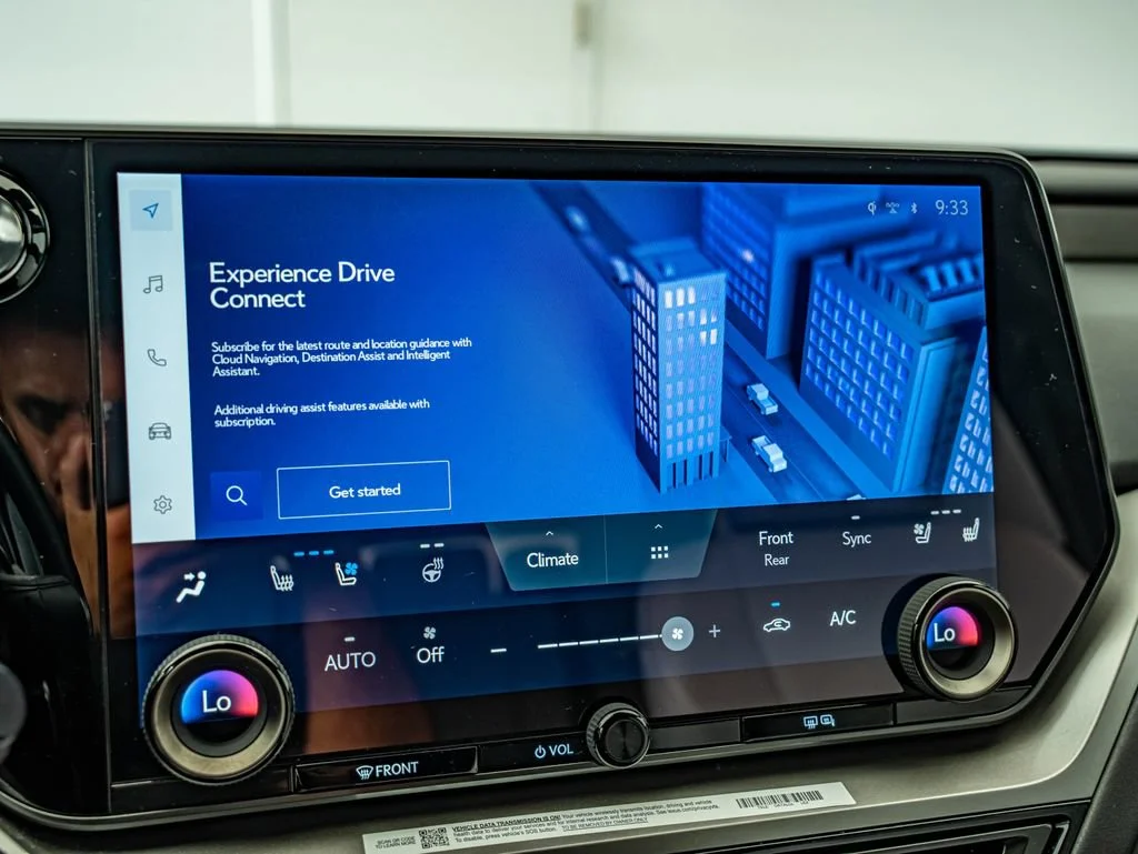 2025 Lexus TX Premium - Photo 25