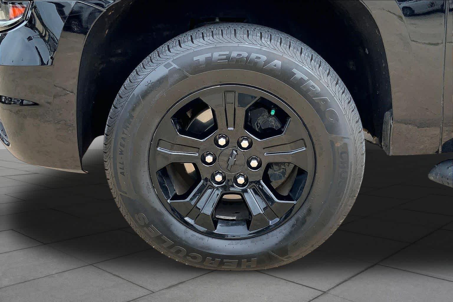 Used 2020 Black Chevrolet LT image 11