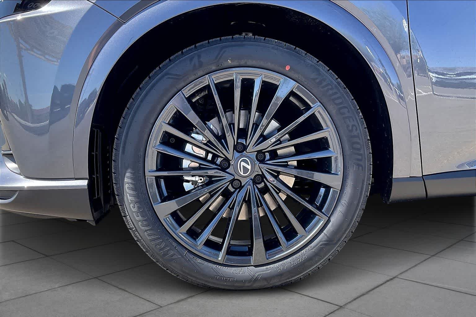 2026 Lexus RX 350 Premium - Photo 11