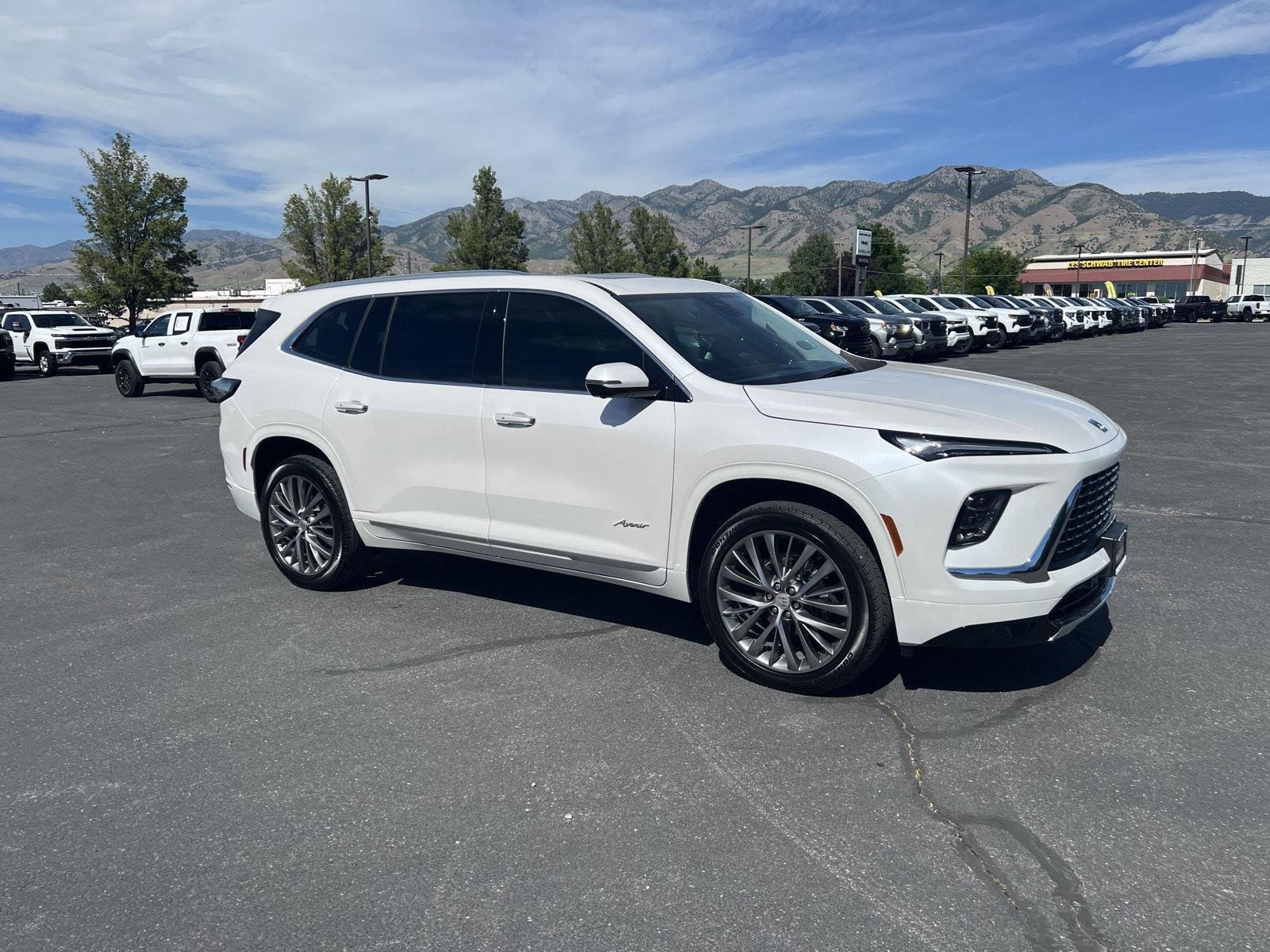 2025 Buick Enclave Avenir - Photo 7