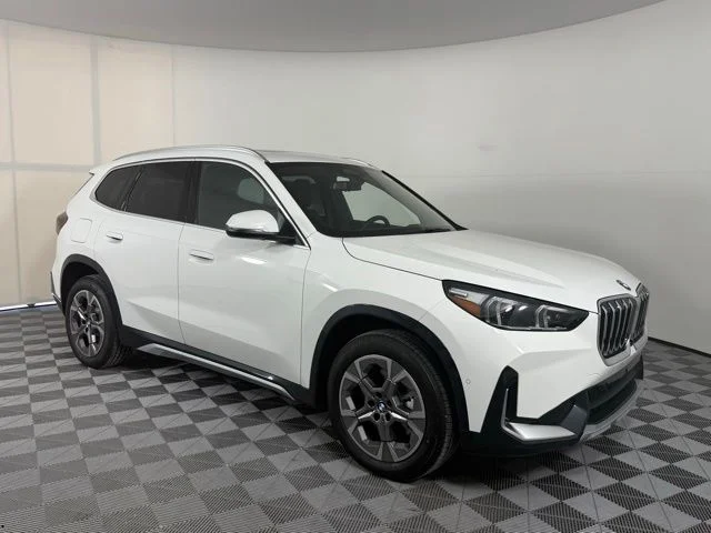 2025 BMW X1 xDrive28i's photo