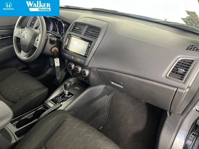 Used 2025 Mercury Gray Metallic Mitsubishi 2.0 ES image 36