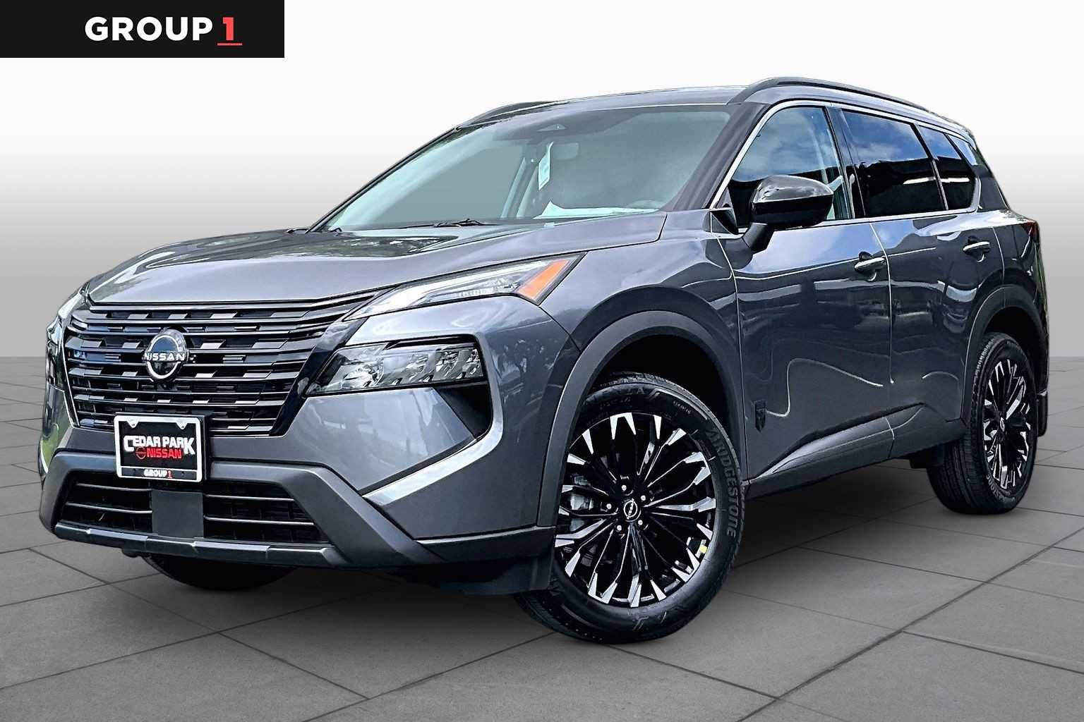 2026 Nissan Rogue Dark Armor's photo