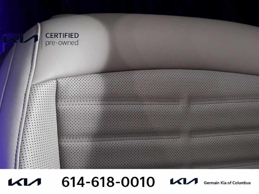 Used 2024 White Kia Land image 27