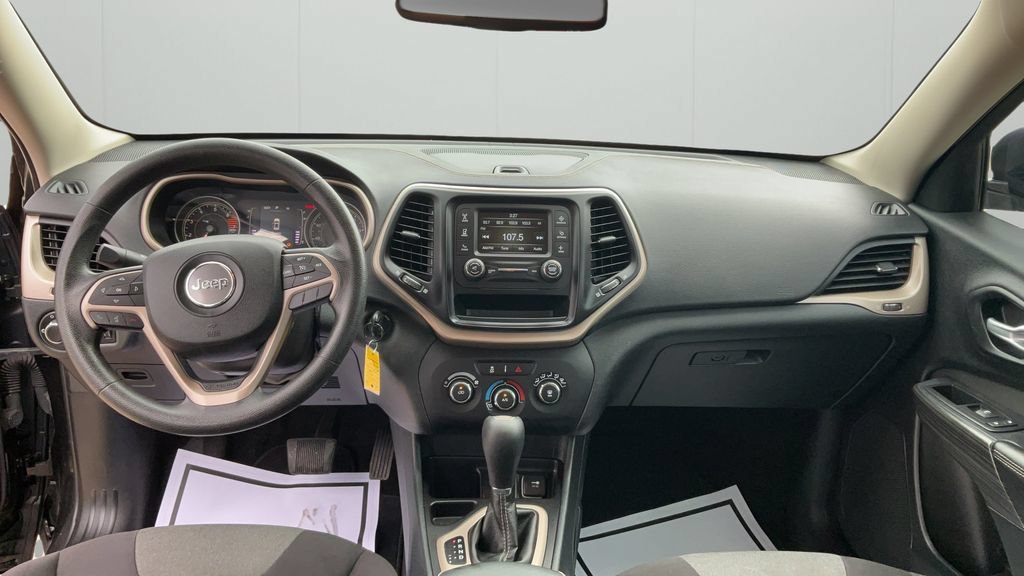 Used 2016 None Jeep Sport image 12