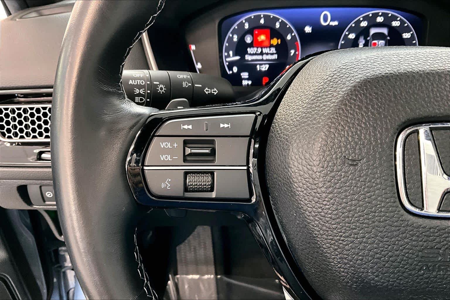 Used 2024 Sonic Gray Pearl Honda Sport Touring image 23