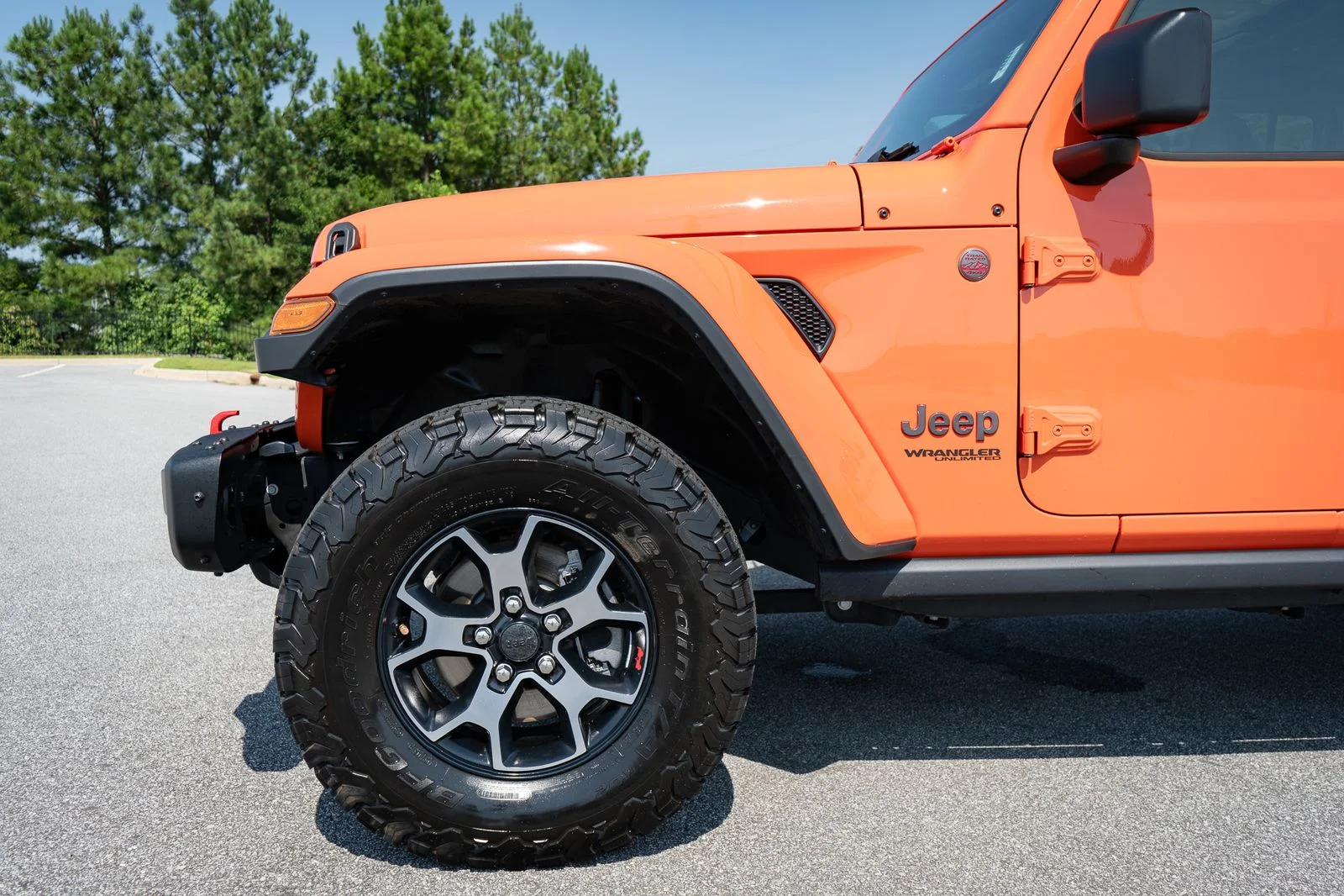Used 2019 Orange Jeep Unlimited Rubicon image 4