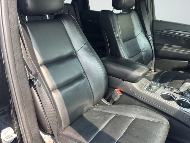 Used 2021 Black Jeep Limited image 22