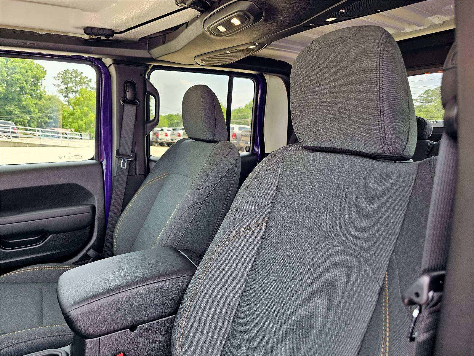 New 2026 Reign Jeep Sport S image 18