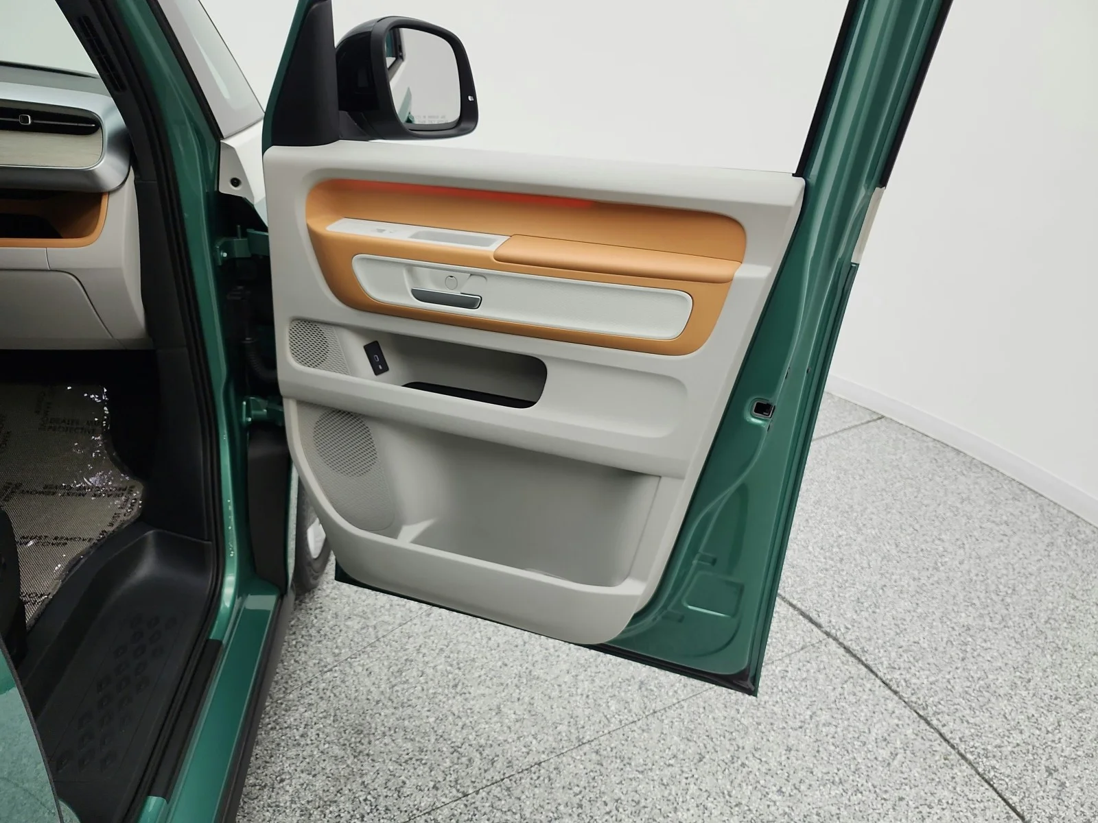 Used 2025 Mahi Green Volkswagen Pro S Plus image 19