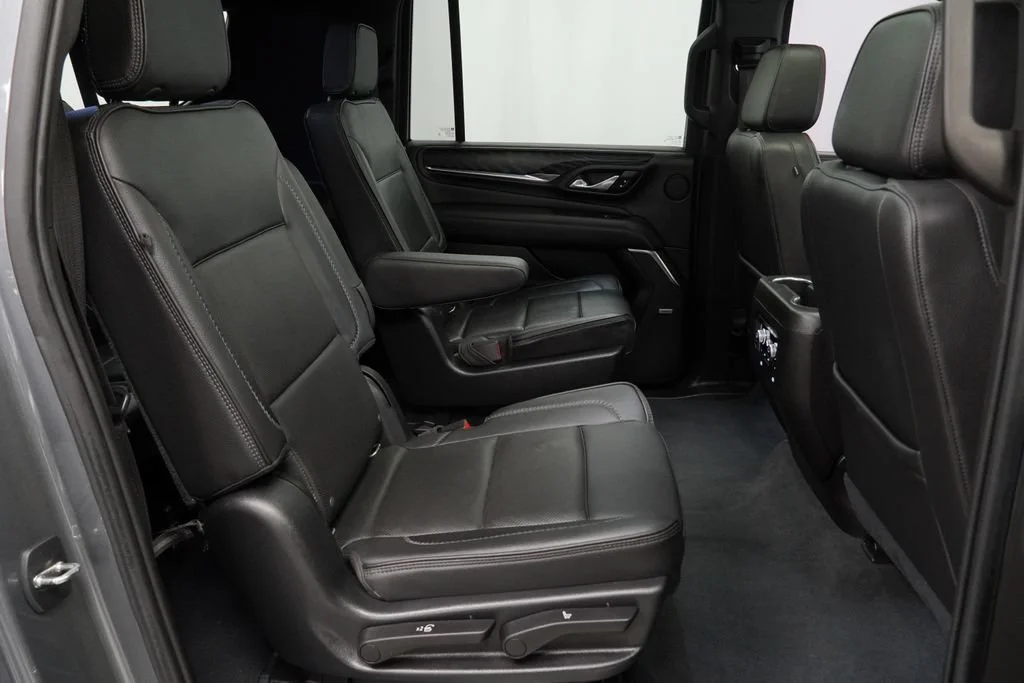 Used 2021 SATIN STEEL METALLIC GMC Denali image 31