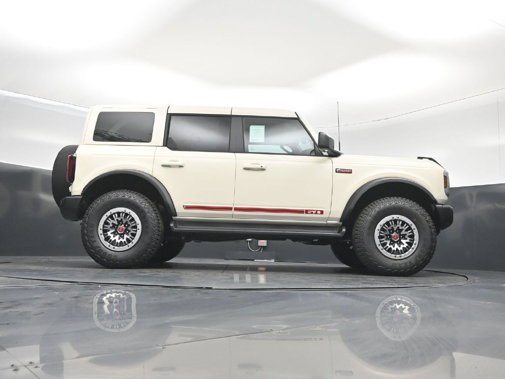 New 2026 White Ford Outer Banks image 60