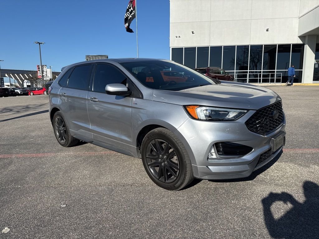 2021 Ford Edge ST Line