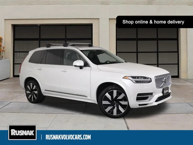 2023 Volvo XC90 Recharge Plug-In Hybrid T8 Plus Bright Theme 7 Passenger