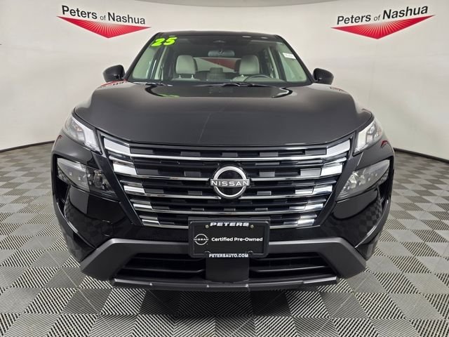Certified Used 2025 Super Black Nissan SV image 9