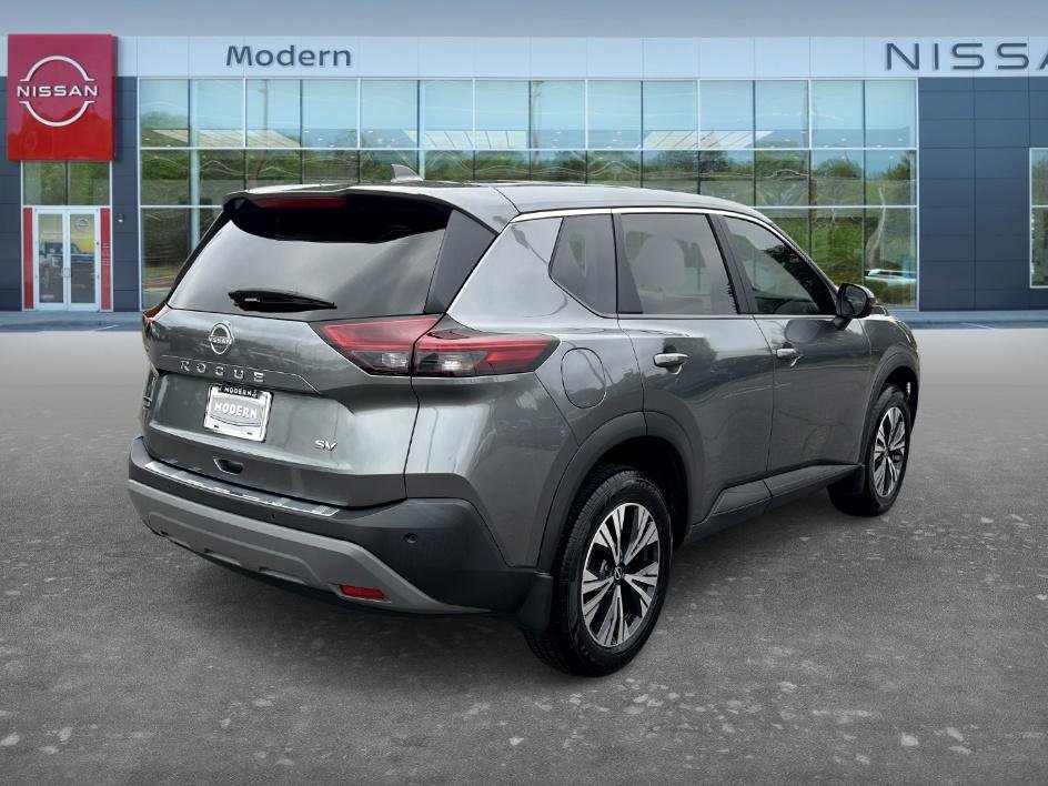Certified Used 2023 Gun Metallic Nissan SV image 5