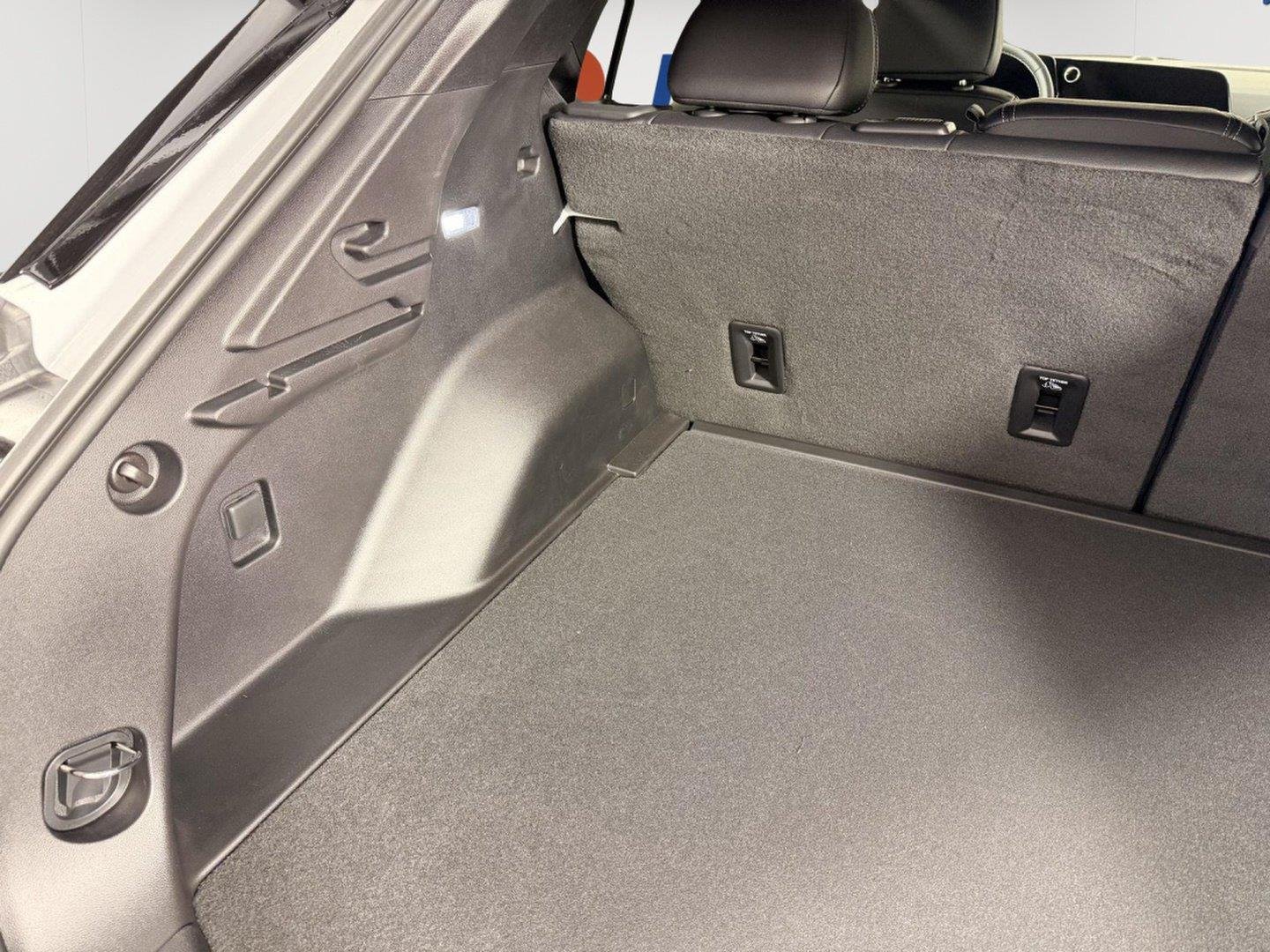 2026 Chevrolet Equinox EV 2LT - Photo 9