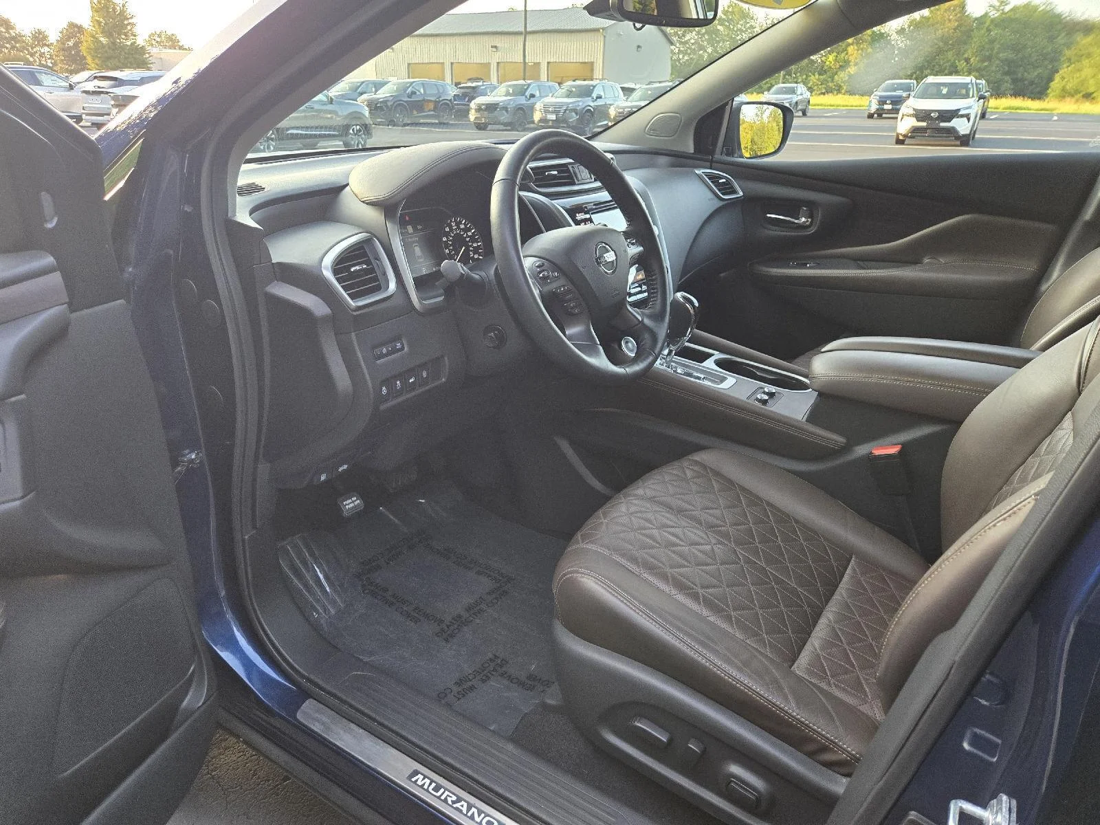 Used 2021 Deep Blue Pearl Nissan Platinum image 12