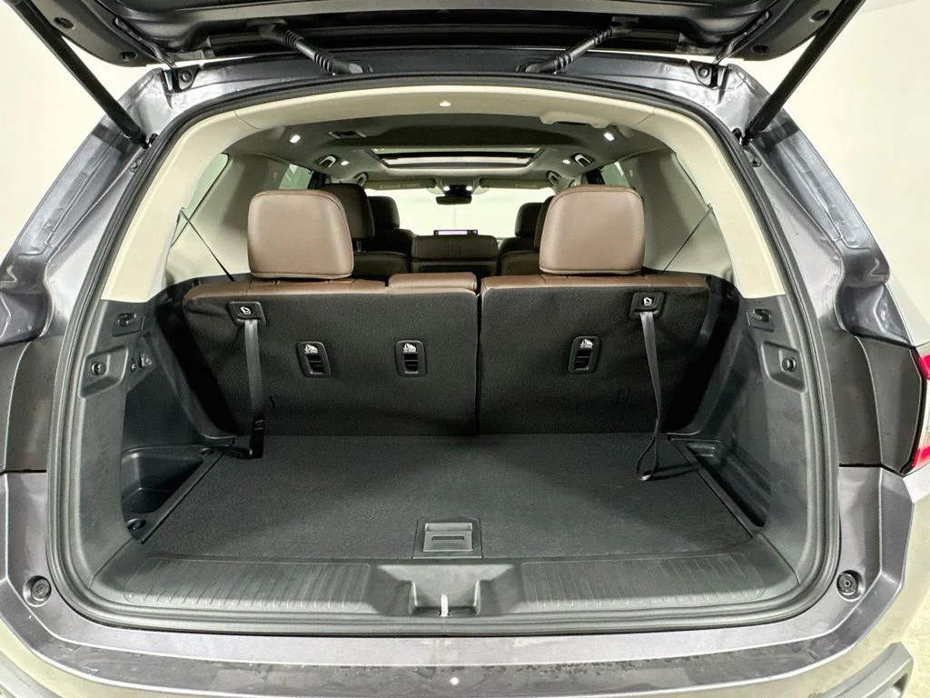 New 2026 Modern Steel Metallic Honda Touring image 36