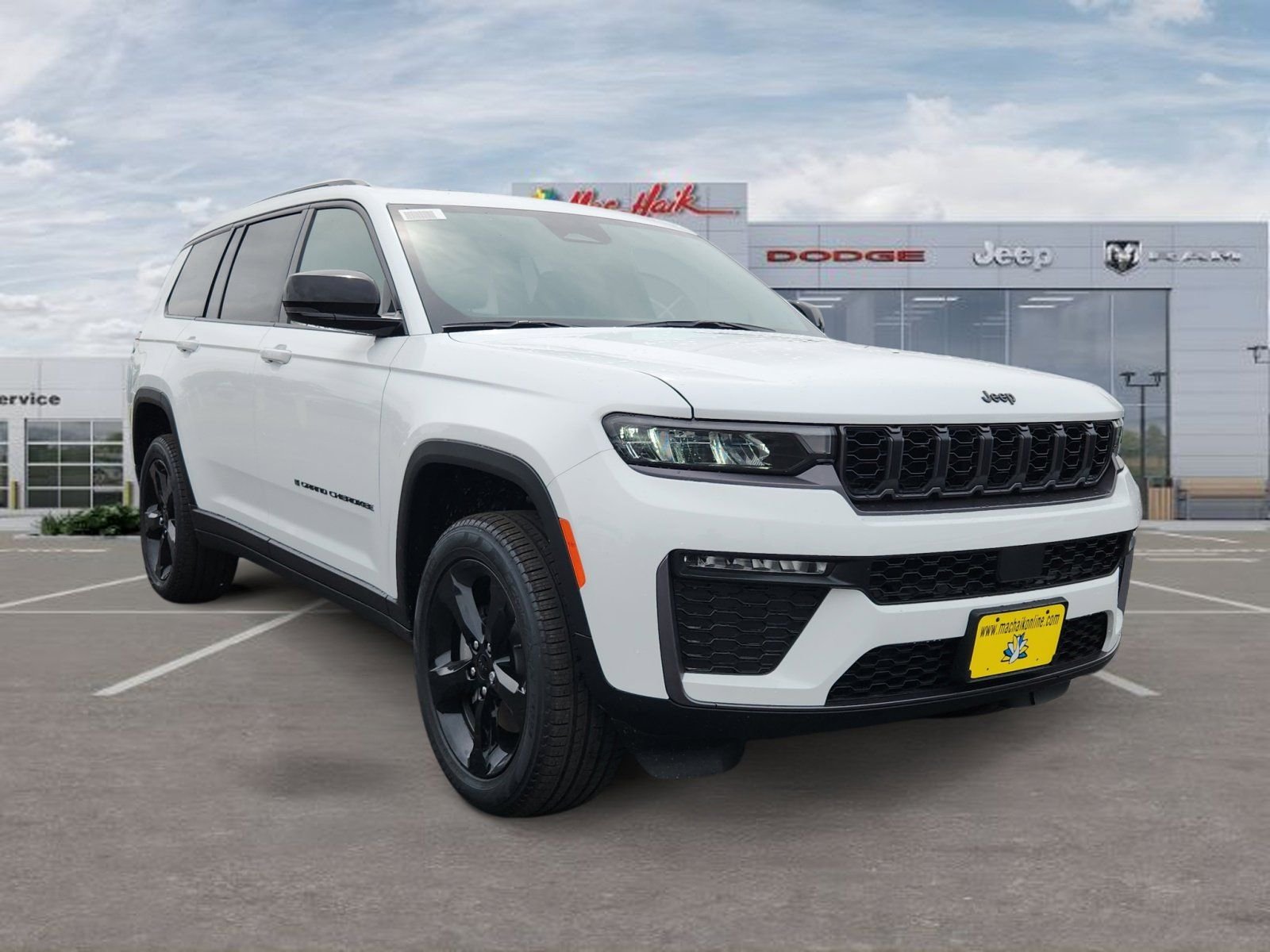 New 2026 Bright White Clear-Coat Exterior Paint Jeep Limited image 7