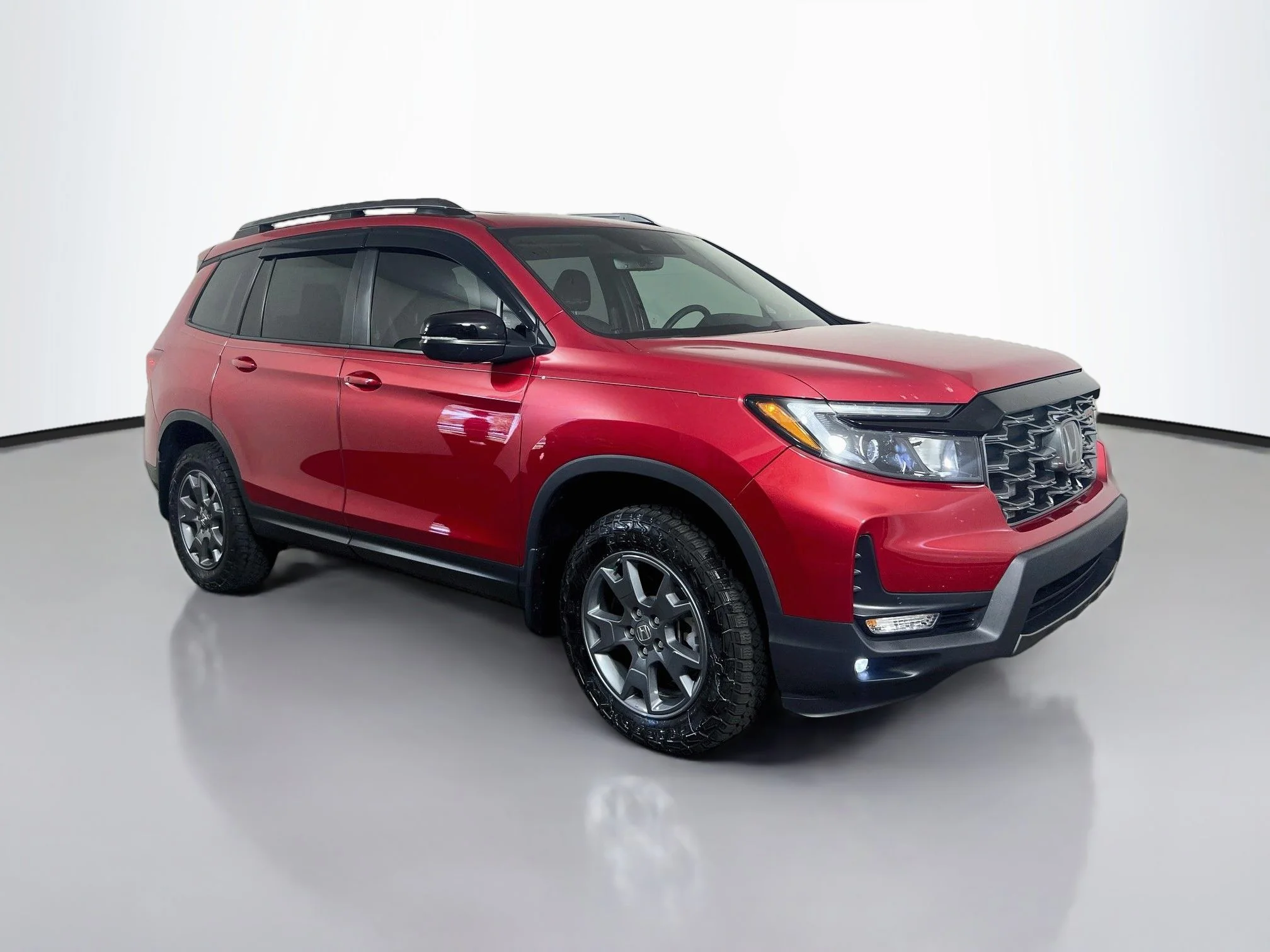 Certified Used 2025 Radiant Red Metallic II Honda AWD TRAILSPORT image 26