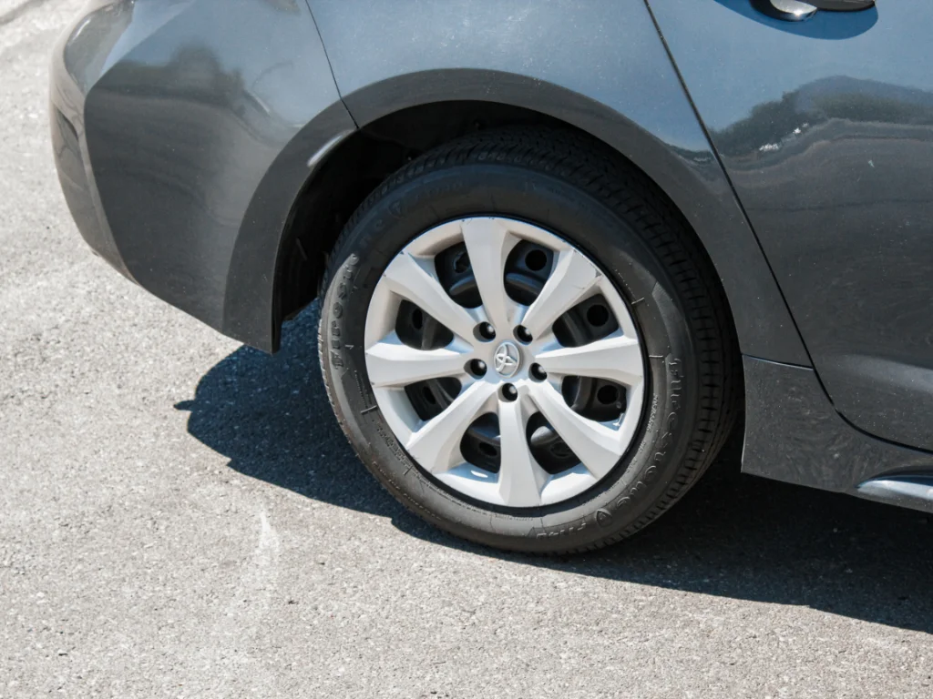 Used 2024 Underground Toyota LE image 4