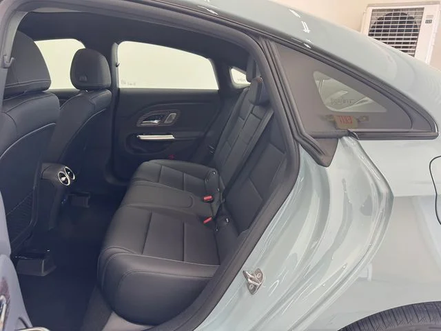 New 2027 Green Mercedes-Benz  image 21