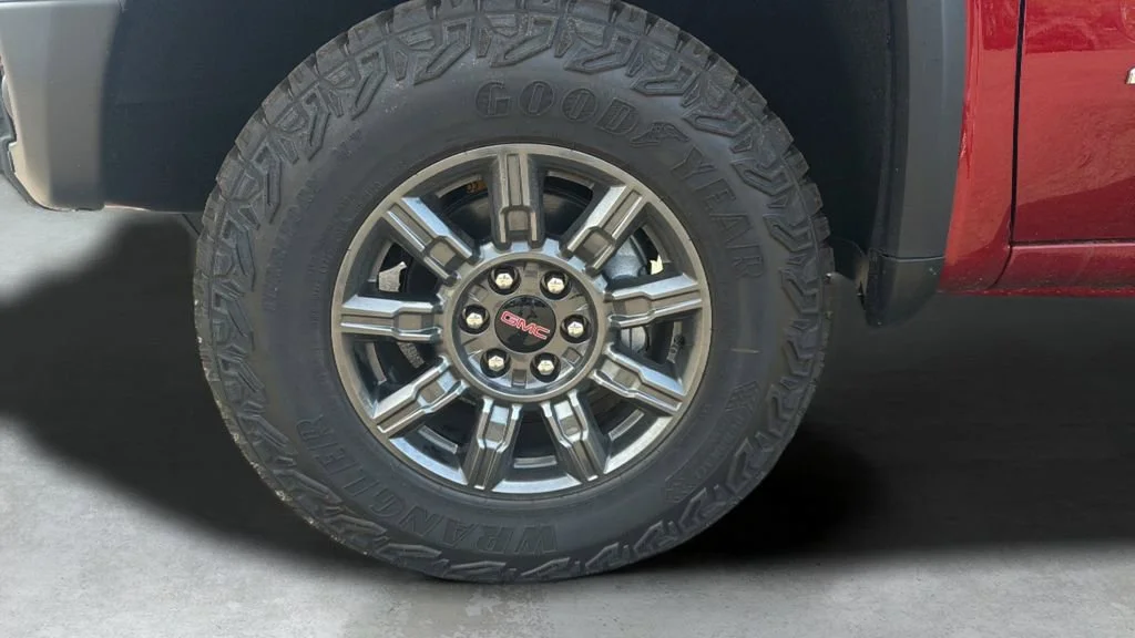 2026 GMC Sierra 1500 AT4X - Photo 19