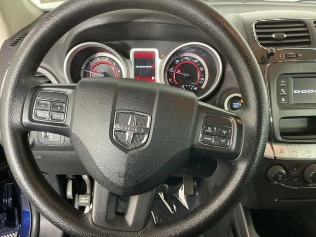 Used 2018 Blue Dodge SE image 15