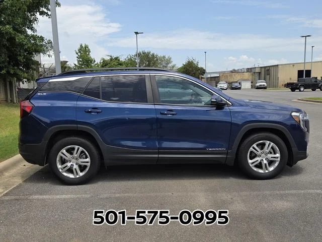 Used 2022 Blue GMC SLE image 6