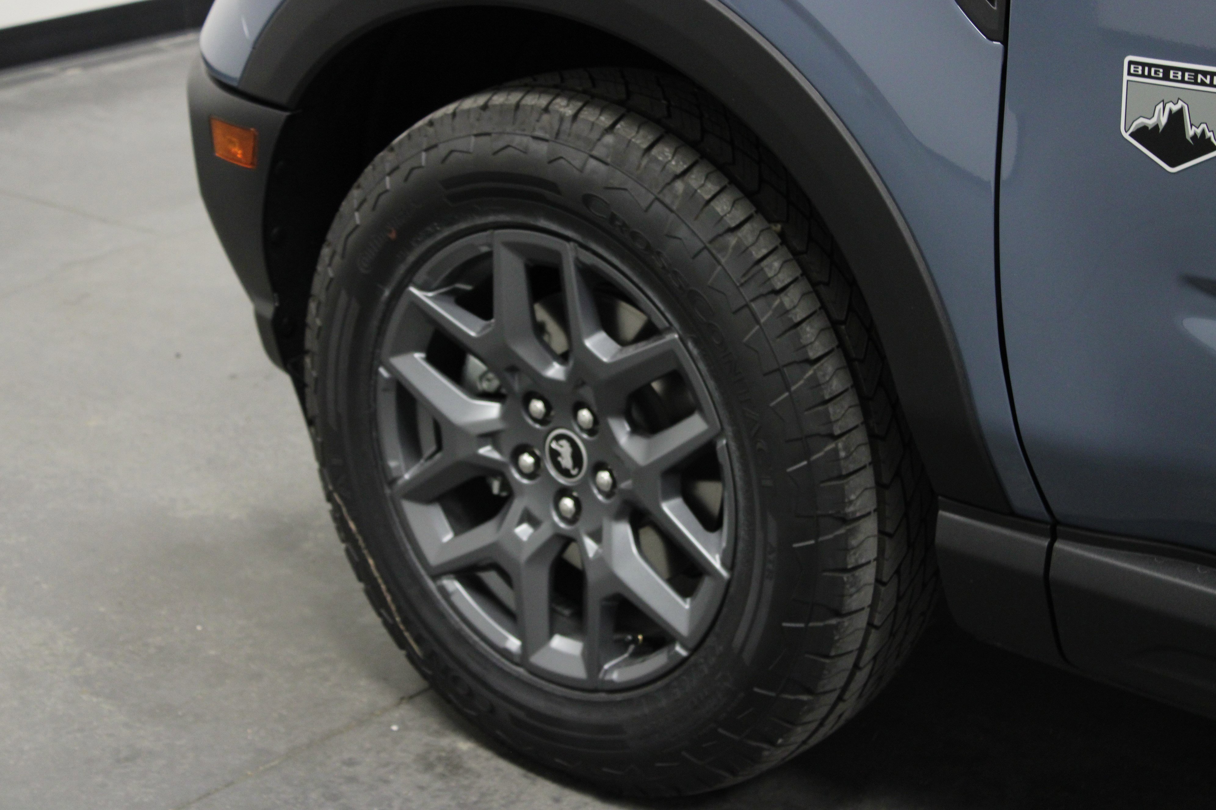 New 2025 Azure Gray Metallic Tri-Coat Ford Big Bend image 10