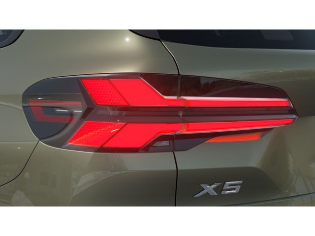 New 2026 Manhattan Green Metallic BMW xDrive50e image 8