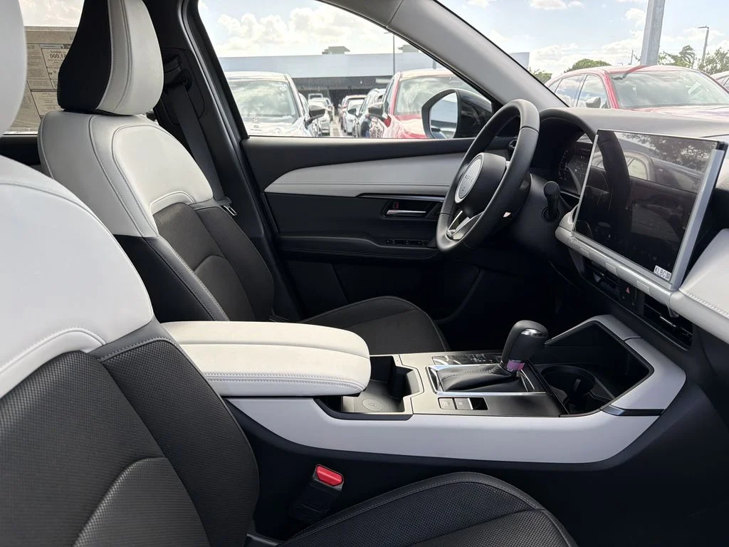 New 2026 Black Mazda 2.5 S Select image 10