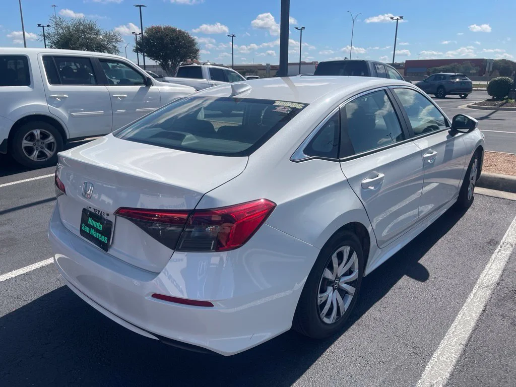 Certified Used 2023 Platinum White Pearl Honda 2.0L 4D LX image 23