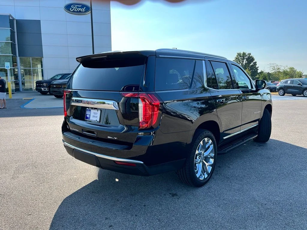 Used 2022 Black GMC SLT image 5