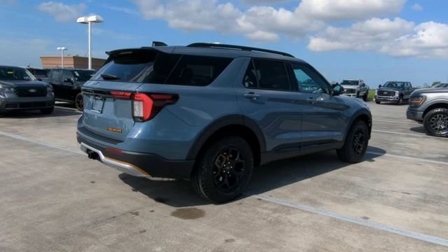 New 2026 Vapor Blue Metallic Ford Tremor® image 96