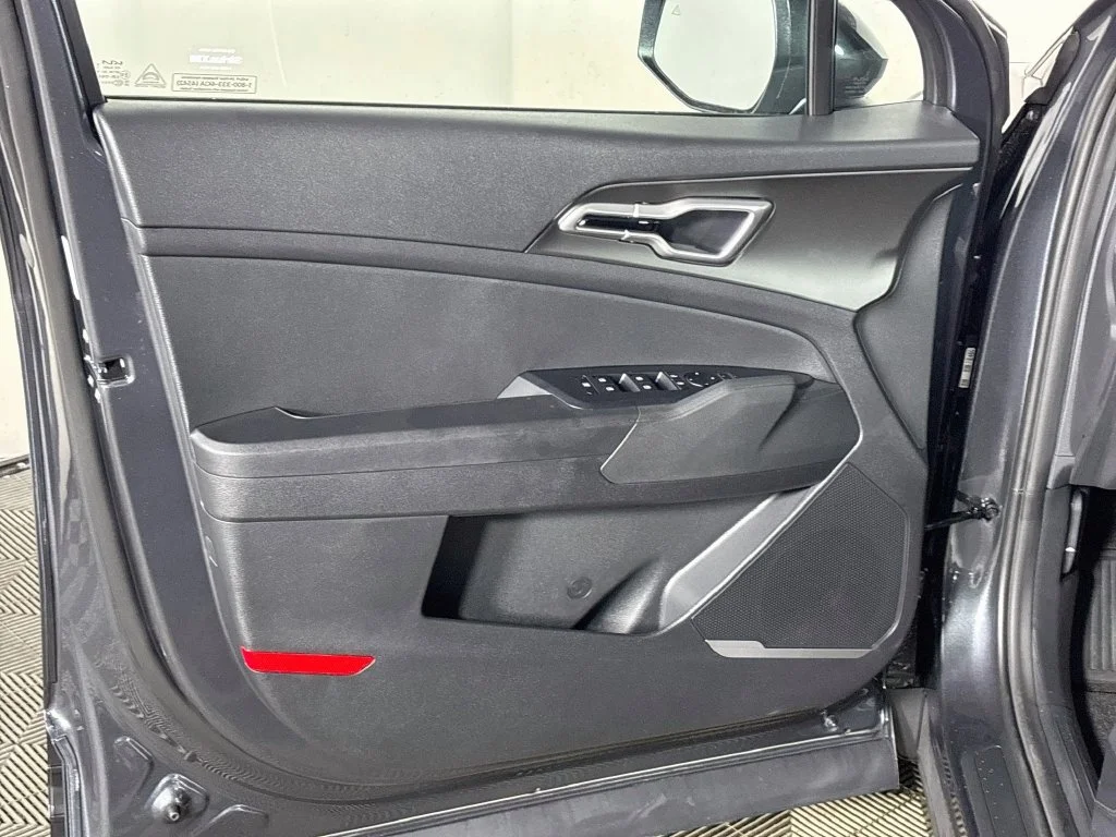 New 2027 Gravity Gray Kia S image 10
