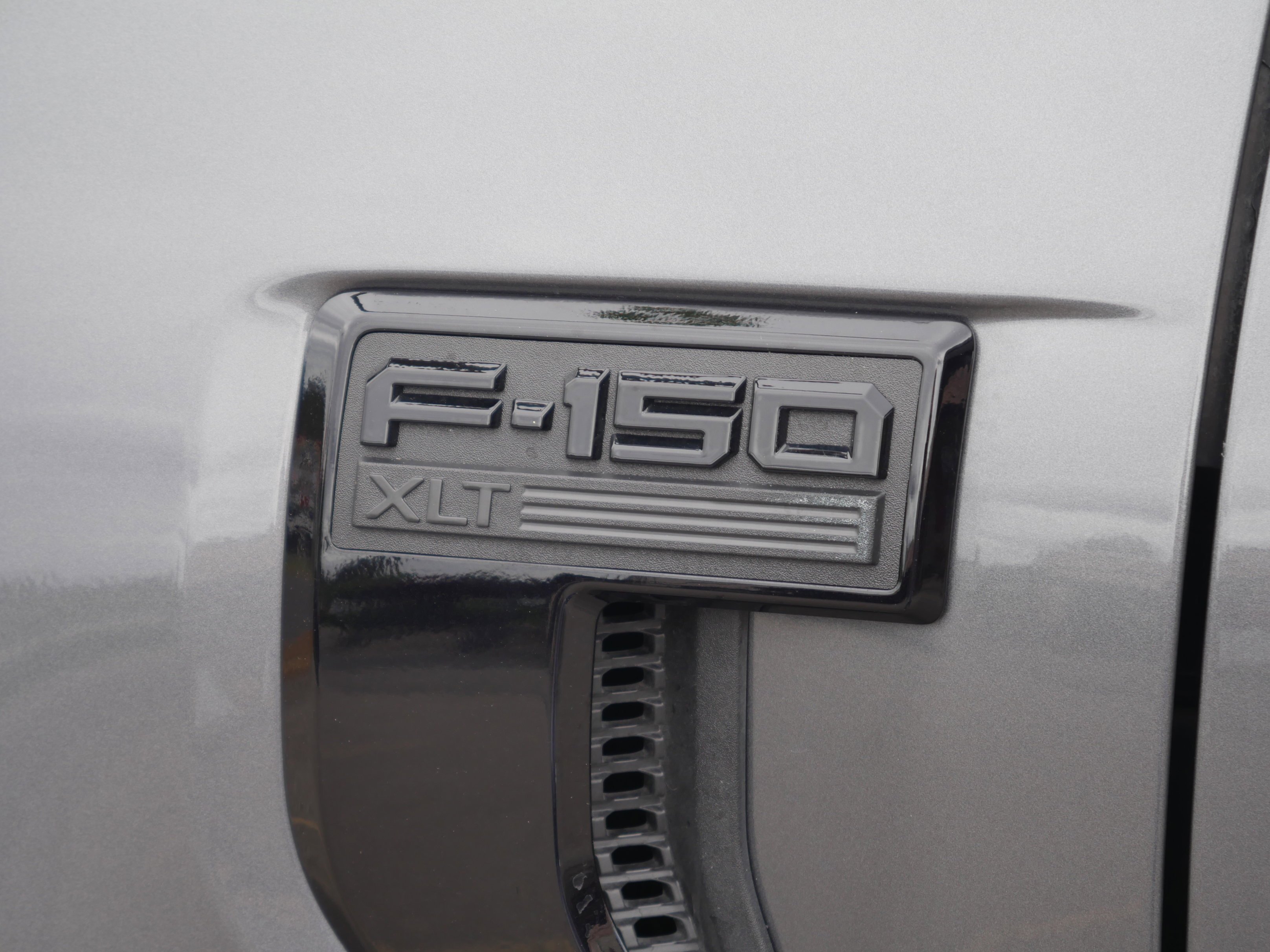 Certified Used 2024 Gray Ford XLT image 18