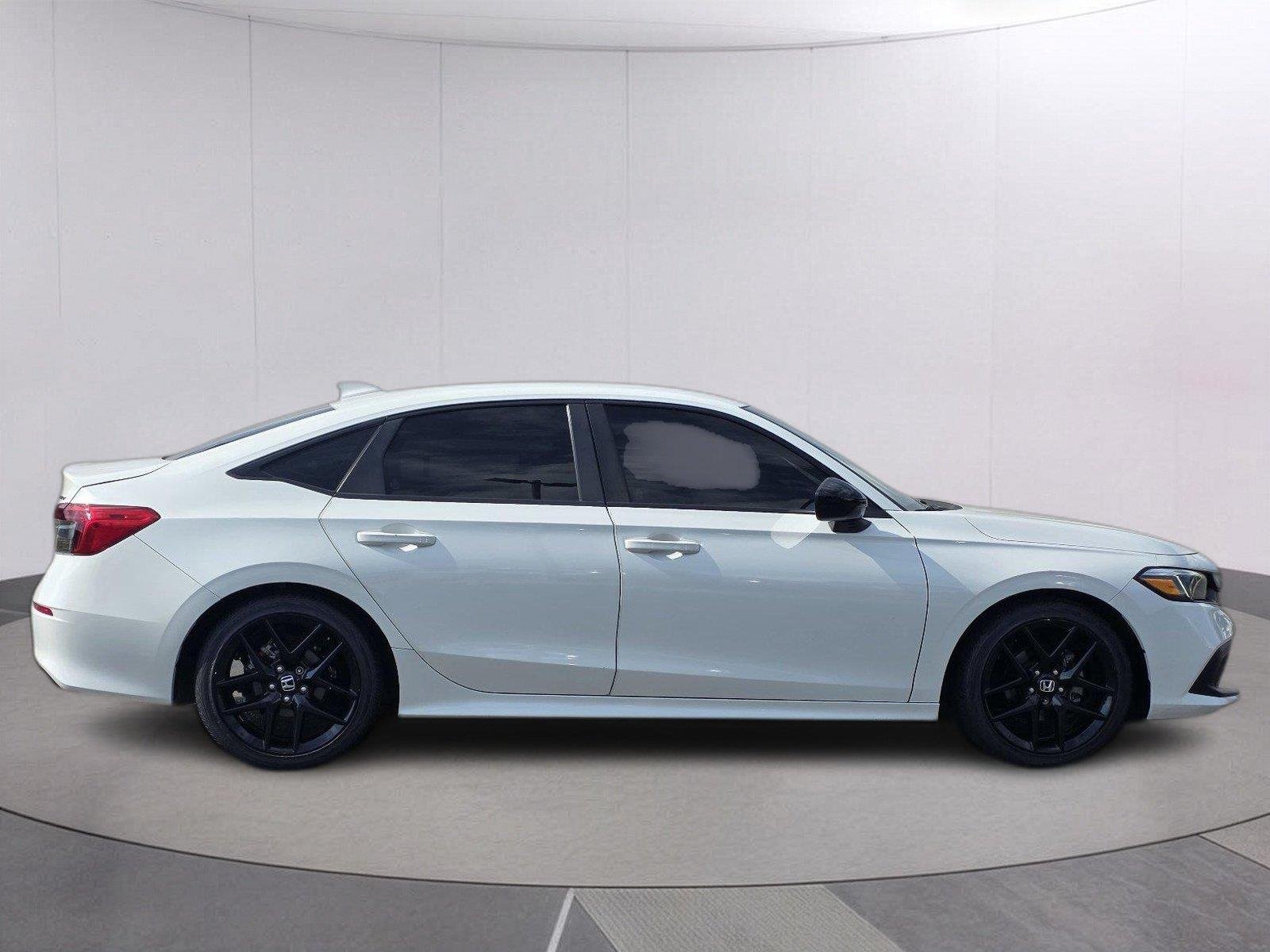 Used 2022 Platinum White Pearl Honda Sport image 4