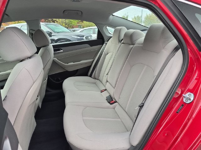 Used 2019 Red Hyundai SEL image 23