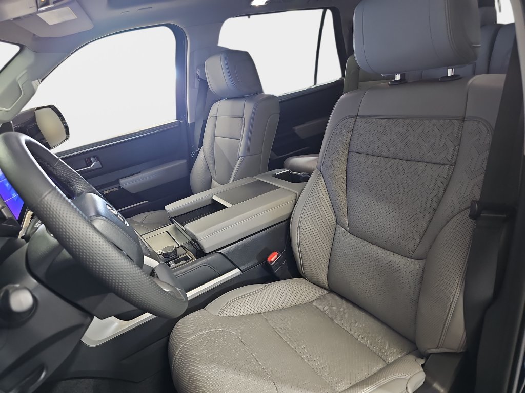2023 Toyota Sequoia Limited - Photo 18